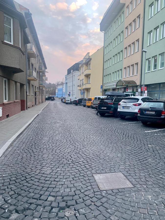 Bl - The Penthouse, 24Hr Self Check-In, 2 Bedrooms, Fireplace, Ac, Panoramic View From Main Balcony, 3-Minute Walk To City Center Besztercebánya Kültér fotó